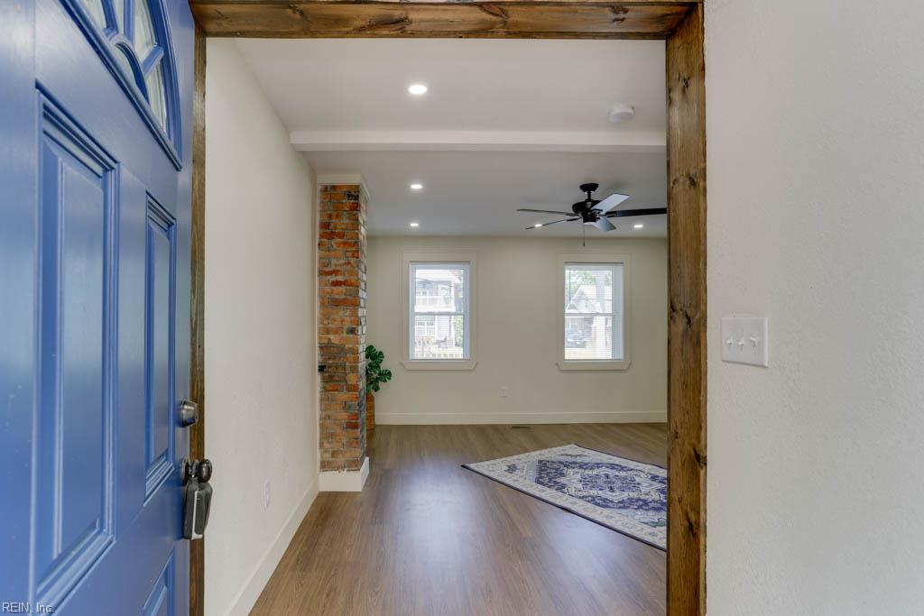 1413 Elm AVE
