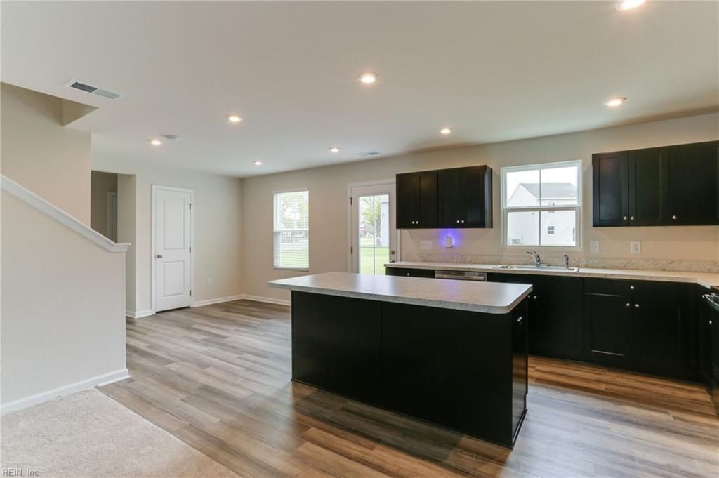 Photo of 429 Forecastle Street, Portsmouth, VA 23701 (MLS # 10629198)