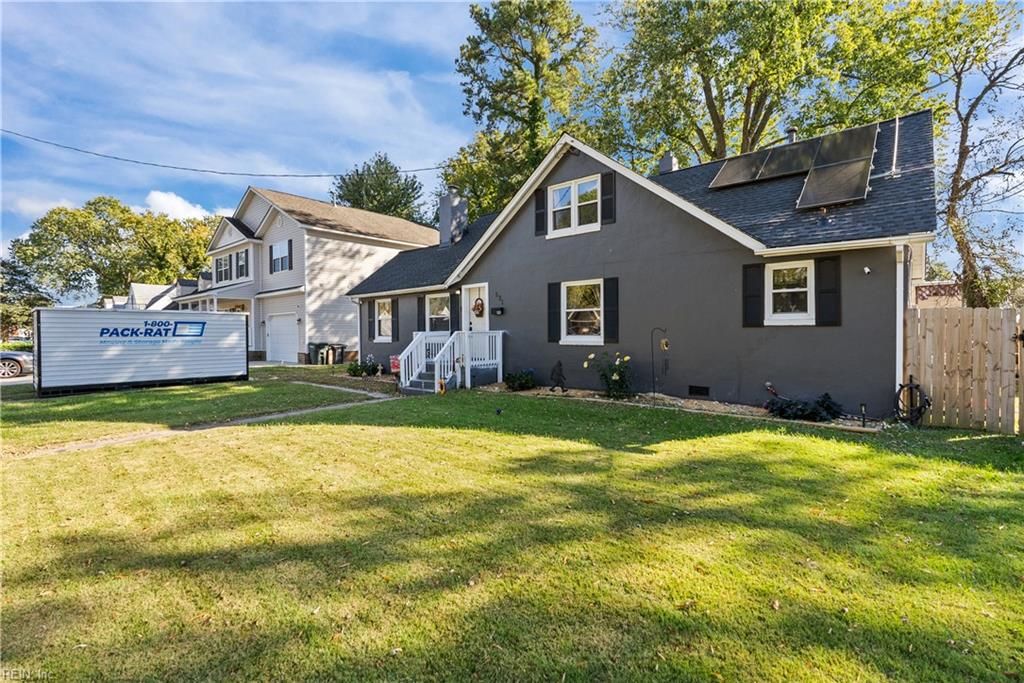 Photo of 521 Lee Street, Hampton, VA 23669 (MLS # 10608252)