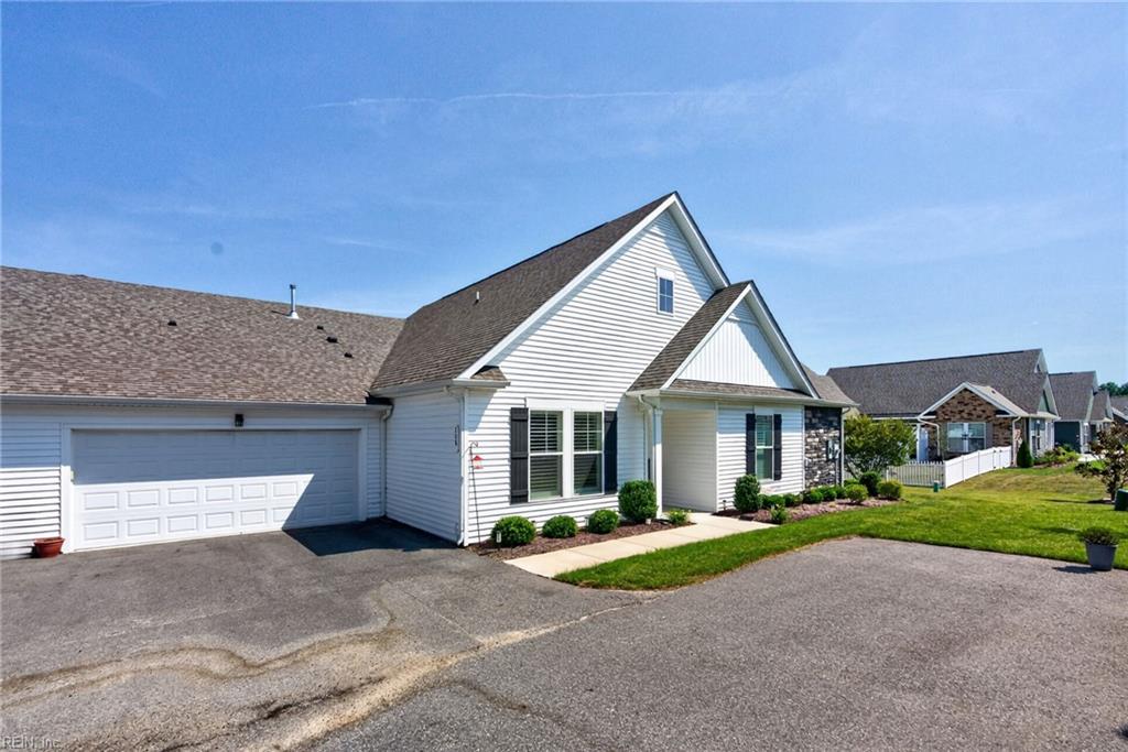 Photo of 208 Richmond Avenue, Smithfield, VA 23430 (MLS # 10654005)
