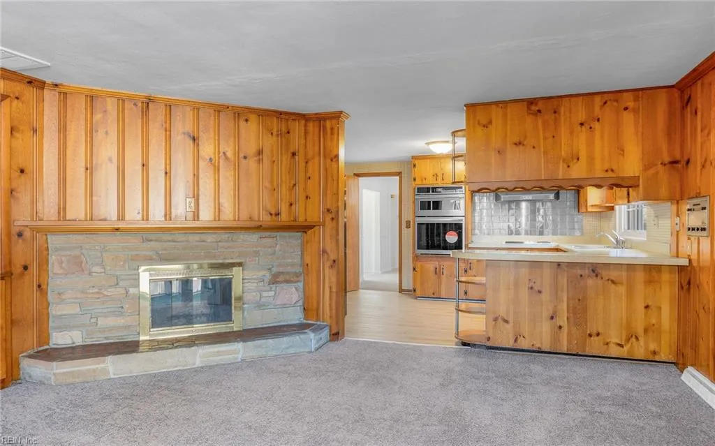 Norfolk, Virginia 23502, United States, 3 Bedrooms Bedrooms, ,3 BathroomsBathrooms,Residential,Pending,8594