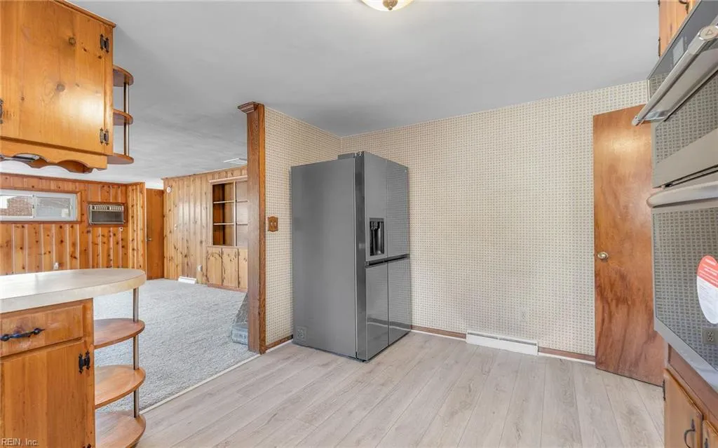 Norfolk, Virginia 23502, United States, 3 Bedrooms Bedrooms, ,3 BathroomsBathrooms,Residential,Pending,8594