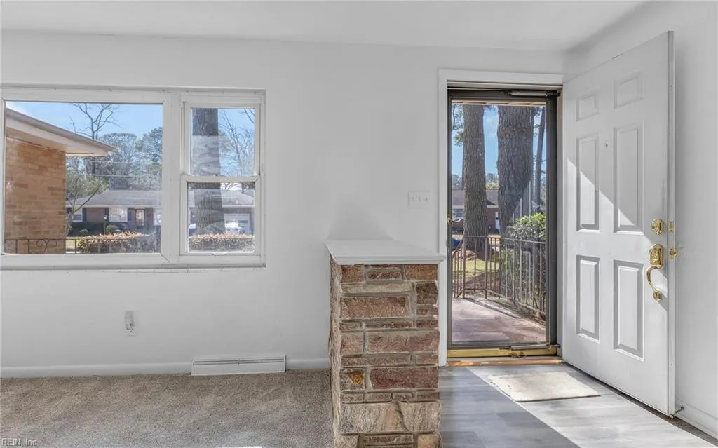 Norfolk, Virginia 23502, United States, 3 Bedrooms Bedrooms, ,3 BathroomsBathrooms,Residential,Pending,8594