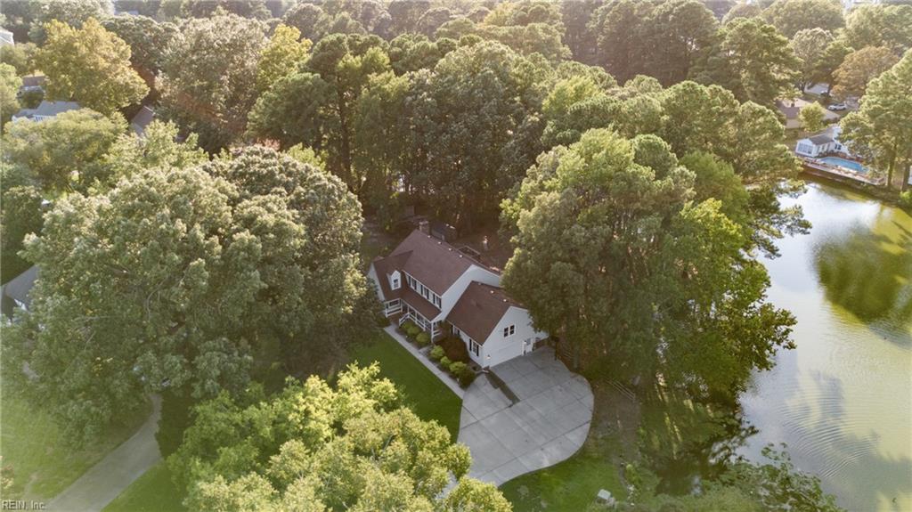 513 Cheswick ARCH