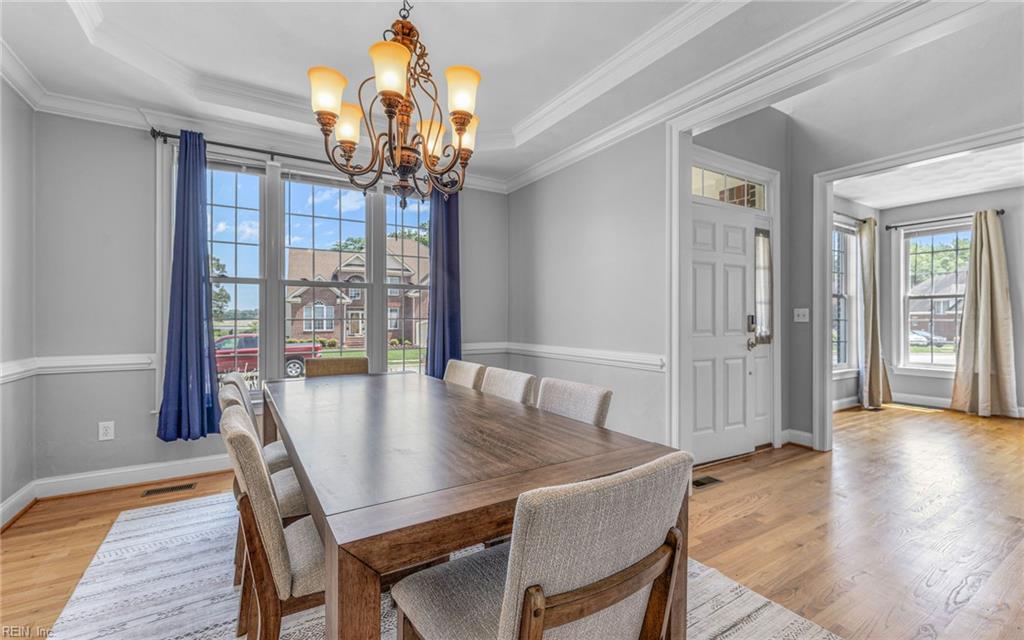 120 Niblick CIR