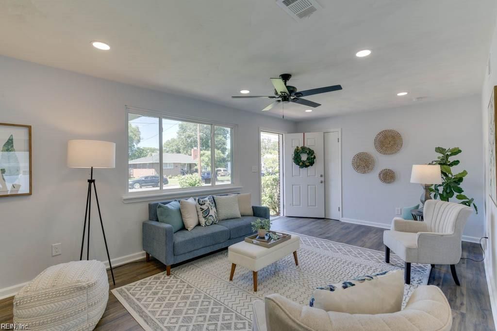 Photo of 2825 Woodland Avenue, Norfolk, VA 23504 (MLS # 10615892)