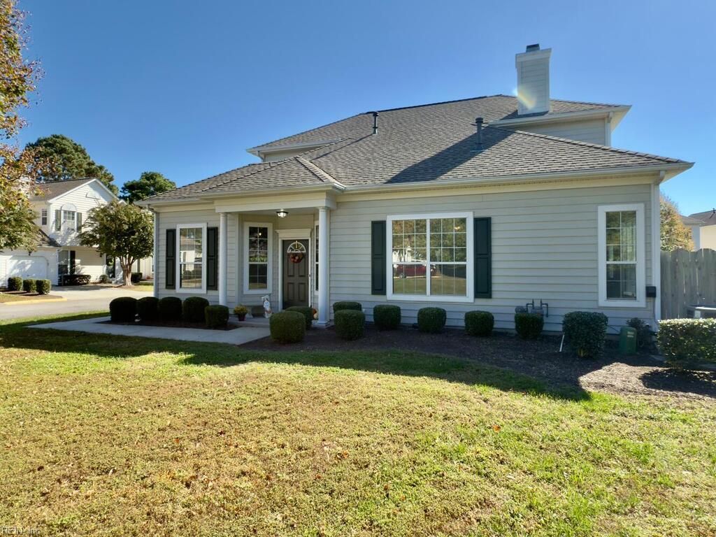 Photo of 2324 Barnsely Court #2324, Virginia Beach, VA 23456 (MLS # 10607117)