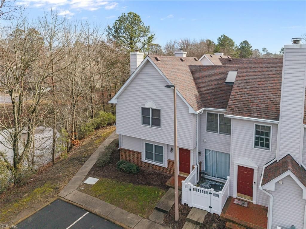 Photo of 14 Tamarisk Quay #14H, Hampton, VA 23666 (MLS # 10620817)