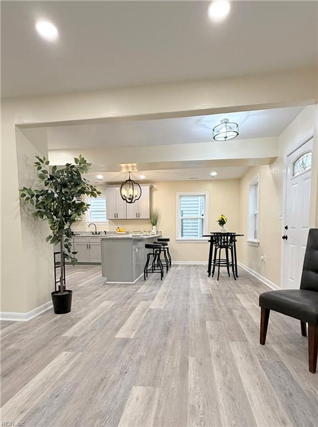 Photo of 45 Prospect Parkway, Portsmouth, VA 23702 (MLS # 10620547)