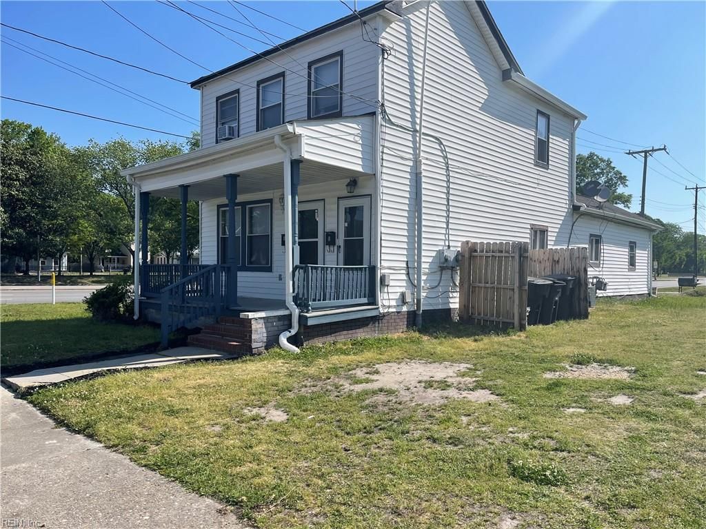 Photo of 401 Constitution Avenue #B, Portsmouth, VA 23704 (MLS # 10630903)