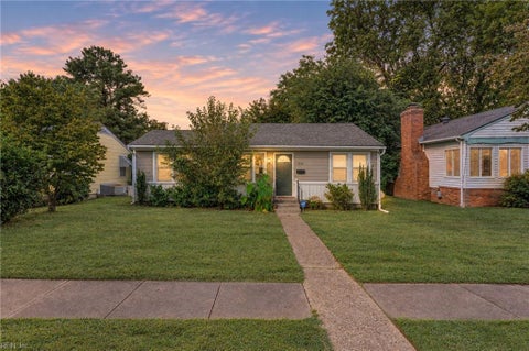 Photo for 218 Florida AVE