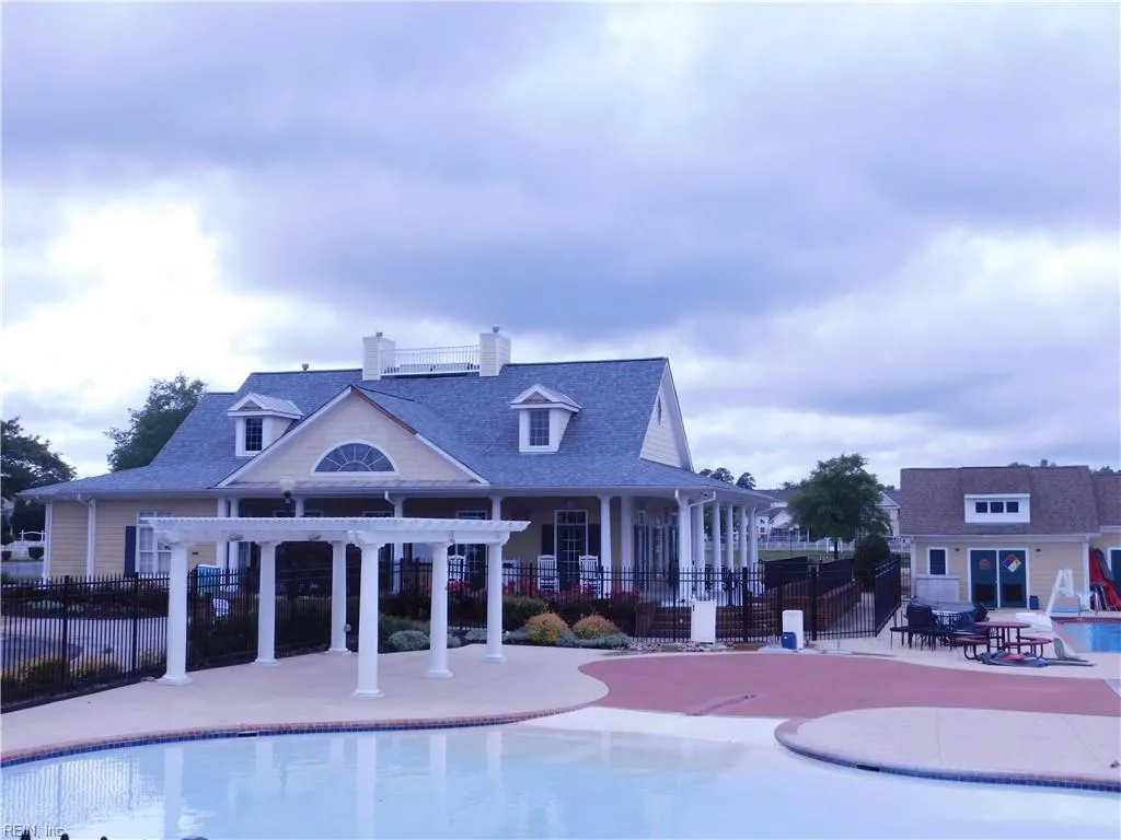 Carrollton, Virginia 23314, United States, 2 Bedrooms Bedrooms, ,2 BathroomsBathrooms,Residential,Pending,130177