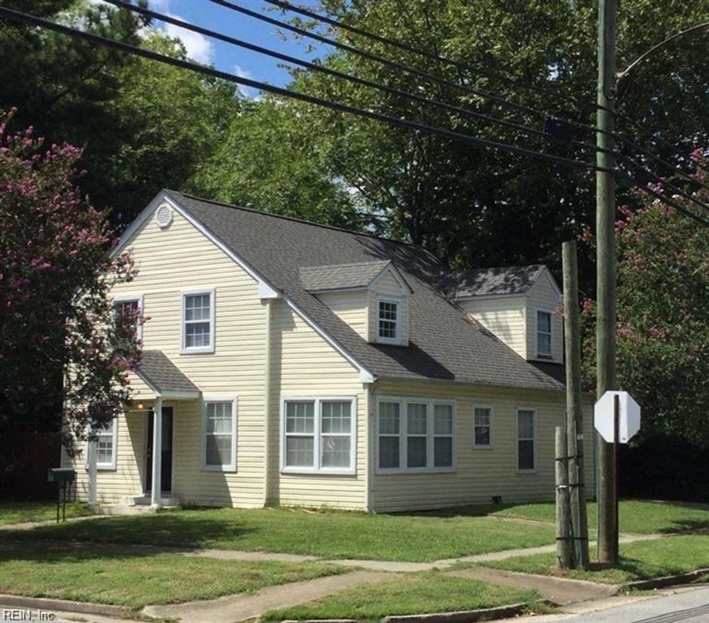 Photo of 17 Prospect Parkway, Portsmouth, VA 23702 (MLS # 10613937)