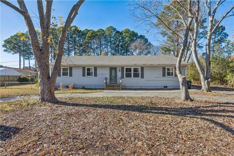 Photo of 197 Cedar Road, Poquoson, VA 23662 (MLS # 10612173)
