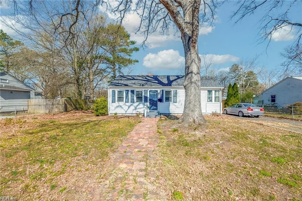 Photo of 621 72nd Street, Newport News, VA 23605 (MLS # 10619387)