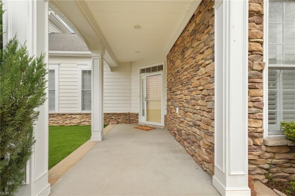 Photo of 7187 Stokes Drive, Hayes, VA 23072 (MLS # 10636237)
