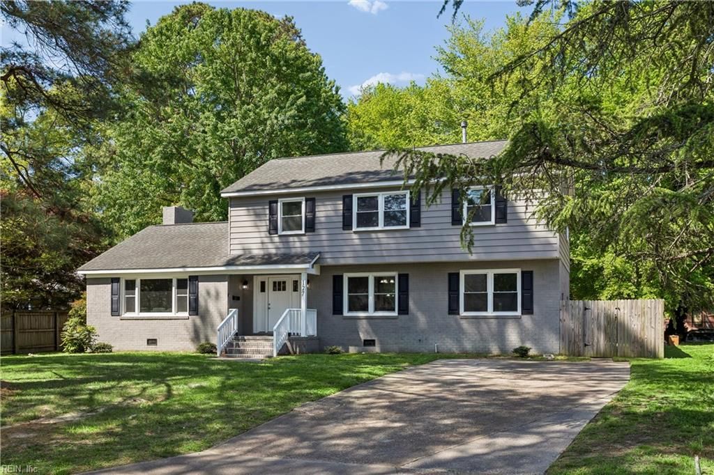 Photo of 127 James Landing Road, Newport News, VA 23606 (MLS # 10629201)