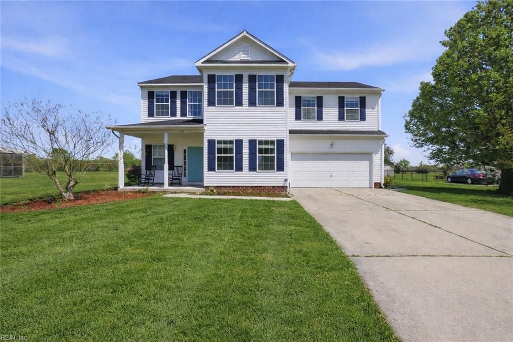 Photo of 137 Eagleton Circle, Moyock, NC 27958 (MLS # 10628740)