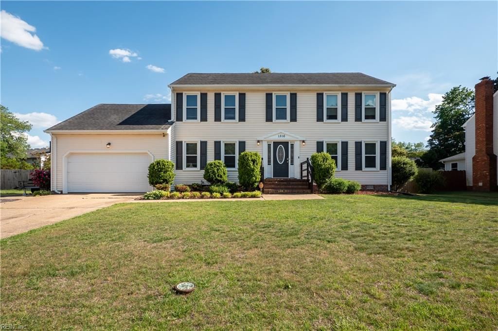 Photo of 1516 Holmes Court, Virginia Beach, VA 23456 (MLS # 10633790)