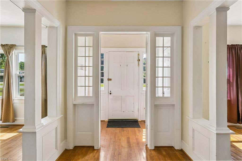 Photo of 4534 George Wash Memorial Highway, Hayes, VA 23072 (MLS # 10642086)