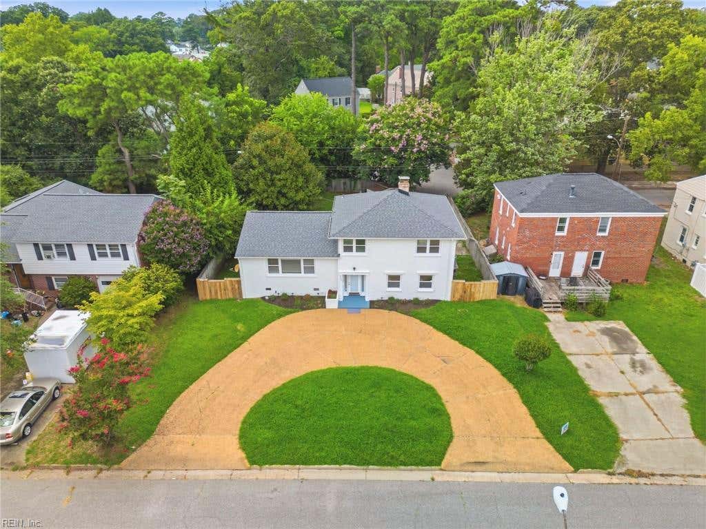 Photo of 3805 Chesapeake Avenue, Hampton, VA 23661 (MLS # 10647108)