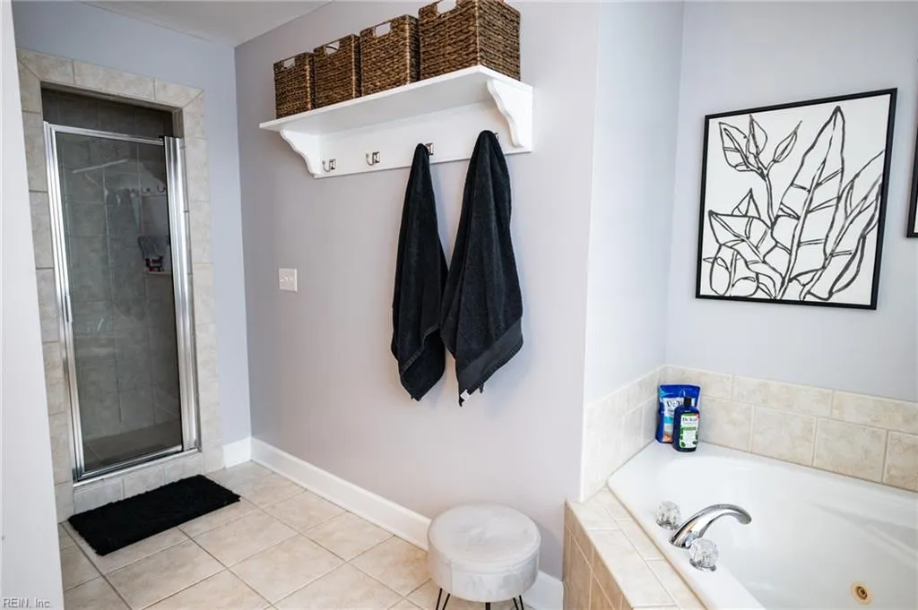 Virginia Beach, Virginia 23455, United States, 3 Bedrooms Bedrooms, ,4 BathroomsBathrooms,Residential,Active,11872