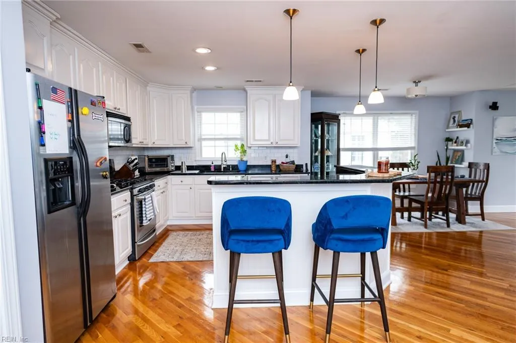 Virginia Beach, Virginia 23455, United States, 3 Bedrooms Bedrooms, ,4 BathroomsBathrooms,Residential,Active,11872