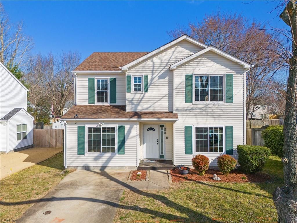 Photo of 508 Kemp Landing, Suffolk, VA 23434 (MLS # 10633397)