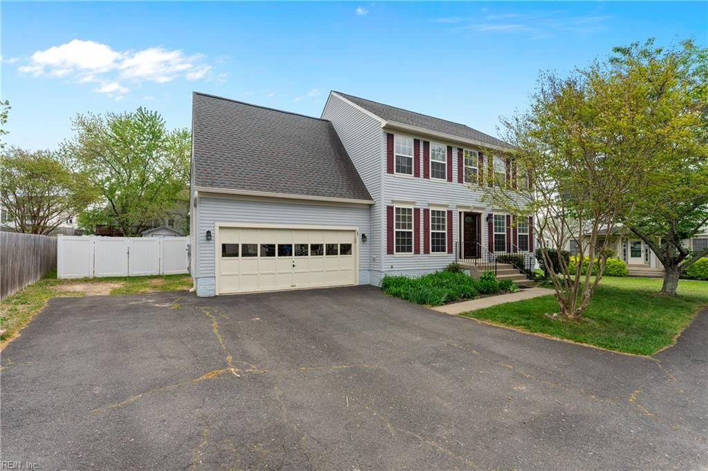 Photo of 13 Cross Cut Lane, Fredericksburg, VA 22405 (MLS # 10629918)