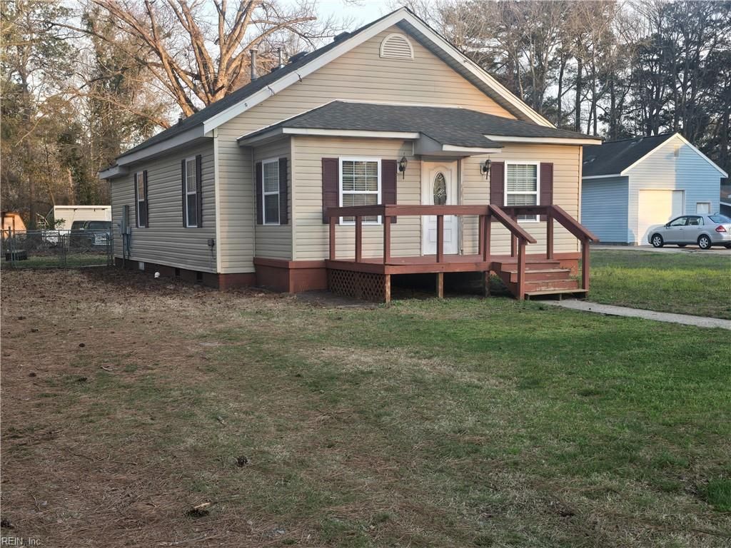 Photo of 1017 Geneva Avenue, Chesapeake, VA 23323 (MLS # 10625064)