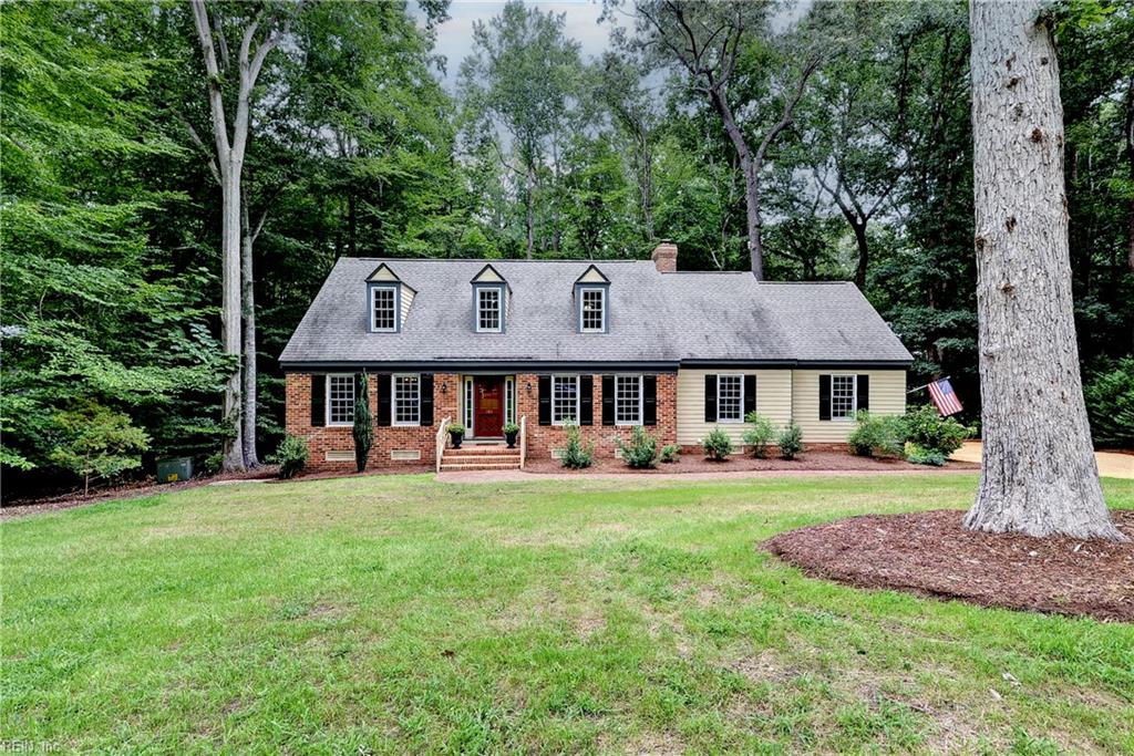 Photo of 102 Whitehall Court, Williamsburg, VA 23188 (MLS # 10647886)