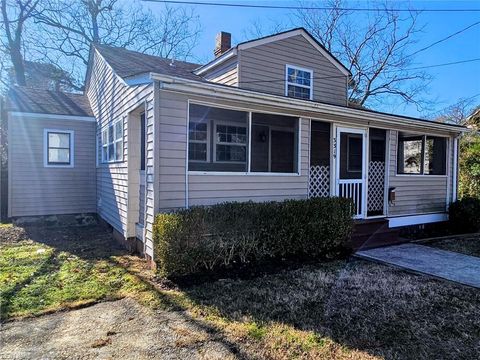 Photo of 3319 Clark Circle, Norfolk, VA 23509 (MLS # 10616675)