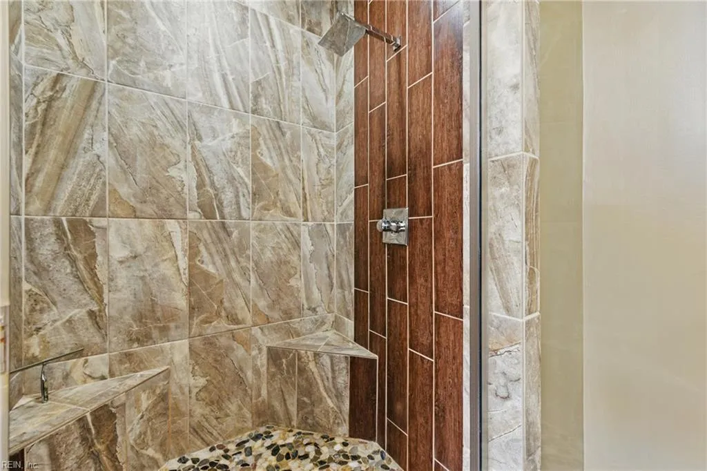 Norfolk, Virginia 23507, United States, 3 Bedrooms Bedrooms, ,4 BathroomsBathrooms,Residential,Active,132695