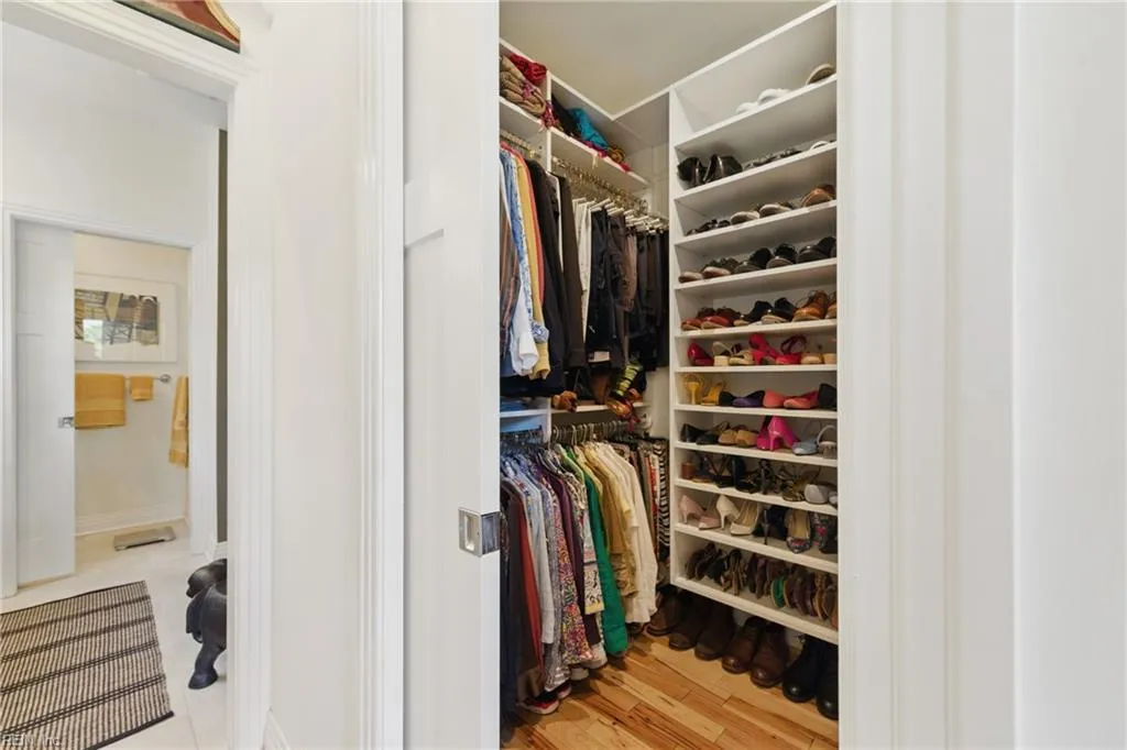 Norfolk, Virginia 23507, United States, 3 Bedrooms Bedrooms, ,4 BathroomsBathrooms,Residential,Active,132695