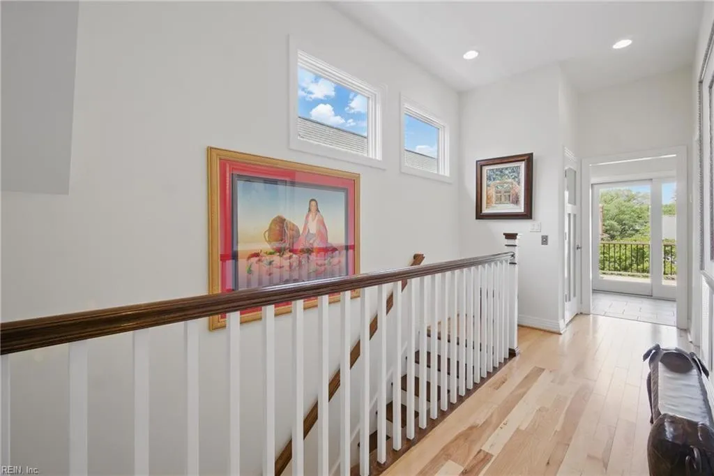 Norfolk, Virginia 23507, United States, 3 Bedrooms Bedrooms, ,4 BathroomsBathrooms,Residential,Active,132695