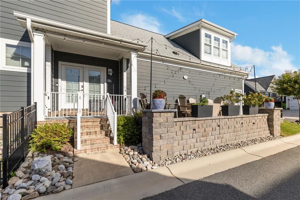Photo of 116 Creek Lane, Suffolk, VA 23435 (MLS # 10604828)