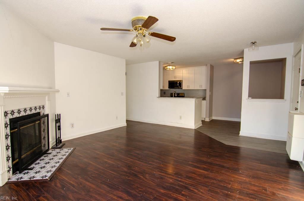 Photo of 430 Delaware Avenue #210, Norfolk, VA 23508 (MLS # 10623055)