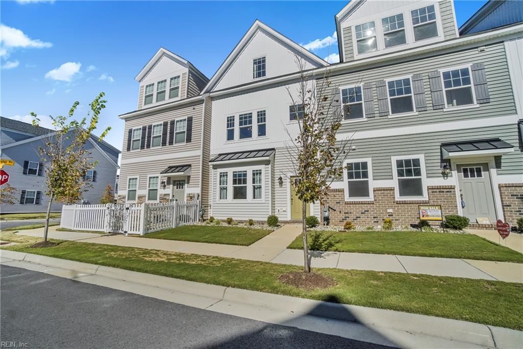 Photo of 411 Asuza Street, Chesapeake, VA 23323 (MLS # 10625159)