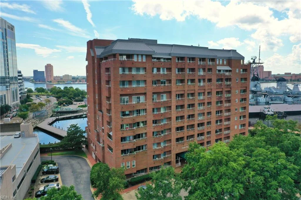 215 Brooke Avenue Unit 104, Norfolk, VA, 23510