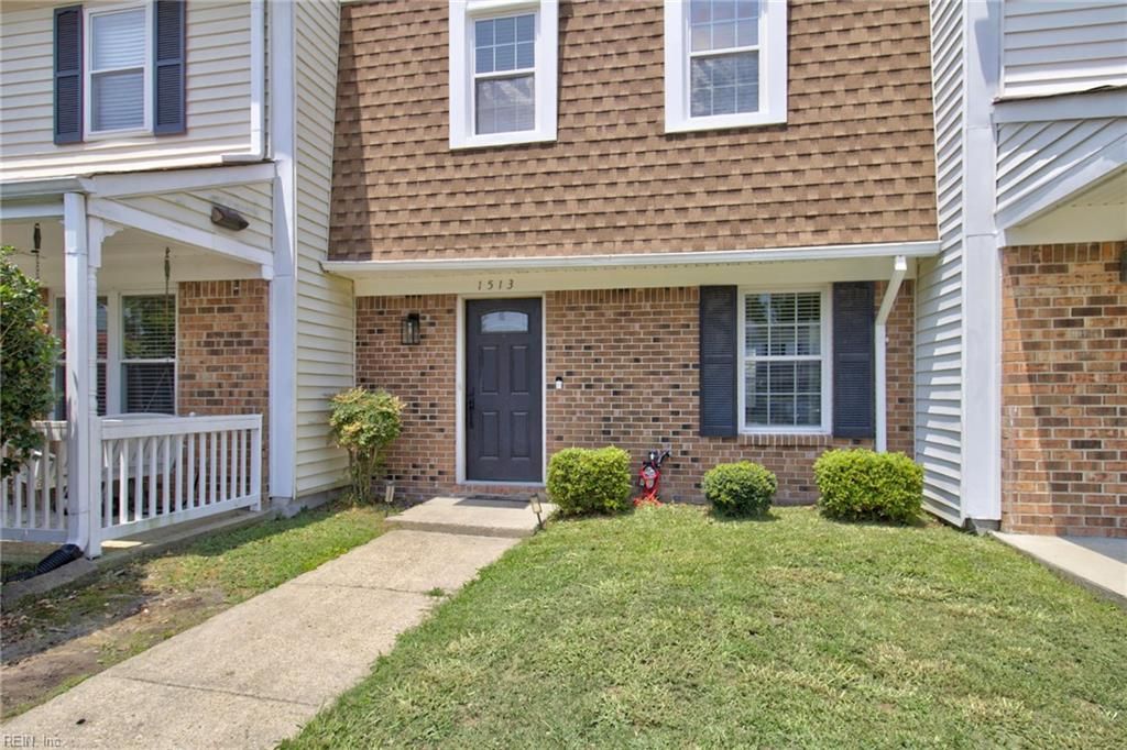 Photo of 1513 Benton Court, Virginia Beach, VA 23453 (MLS # 10643274)