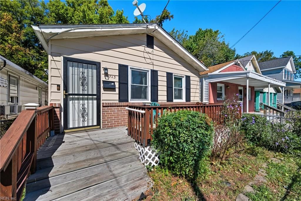 Photo of 723 33rd Street, Newport News, VA 23607 (MLS # 10613040)