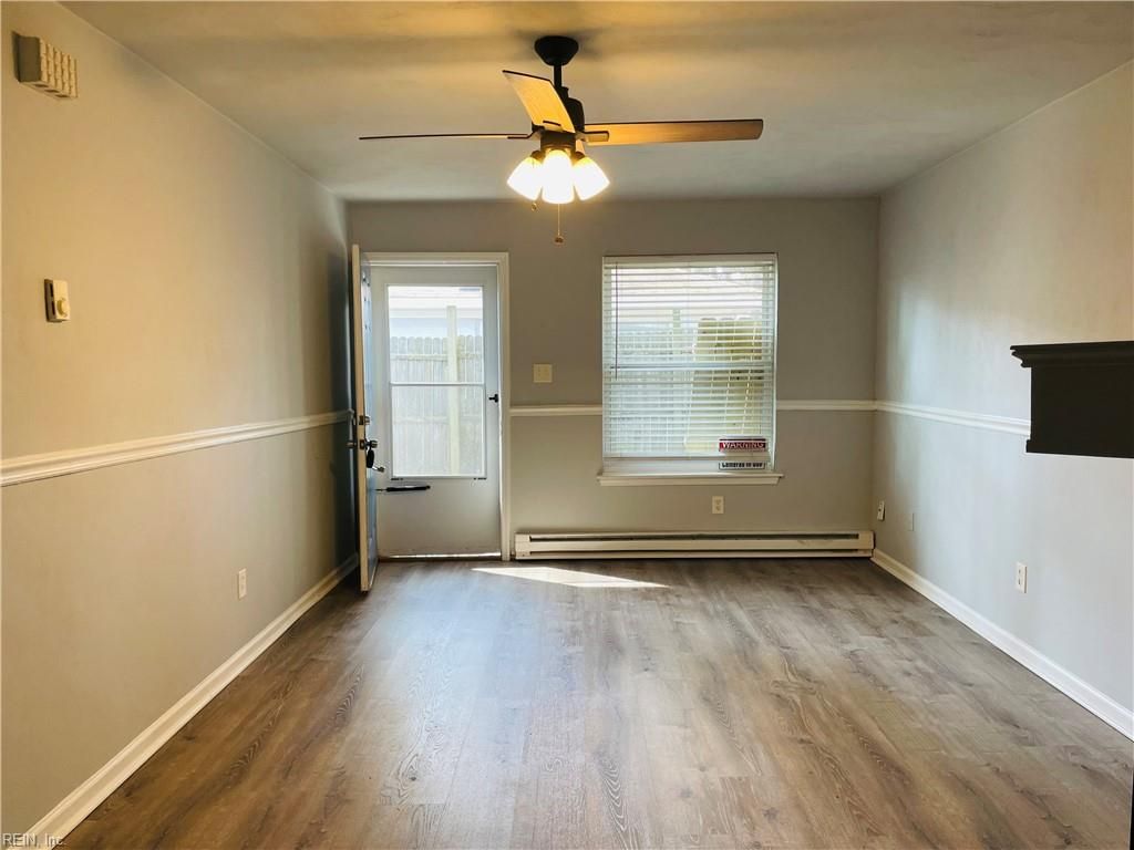 Photo of 703 S Rosemont Road, Virginia Beach, VA 23452 (MLS # 10627213)