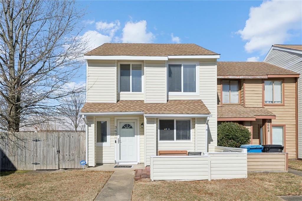 Photo of 3670 Chimney Creek Drive, Virginia Beach, VA 23462 (MLS # 10617073)