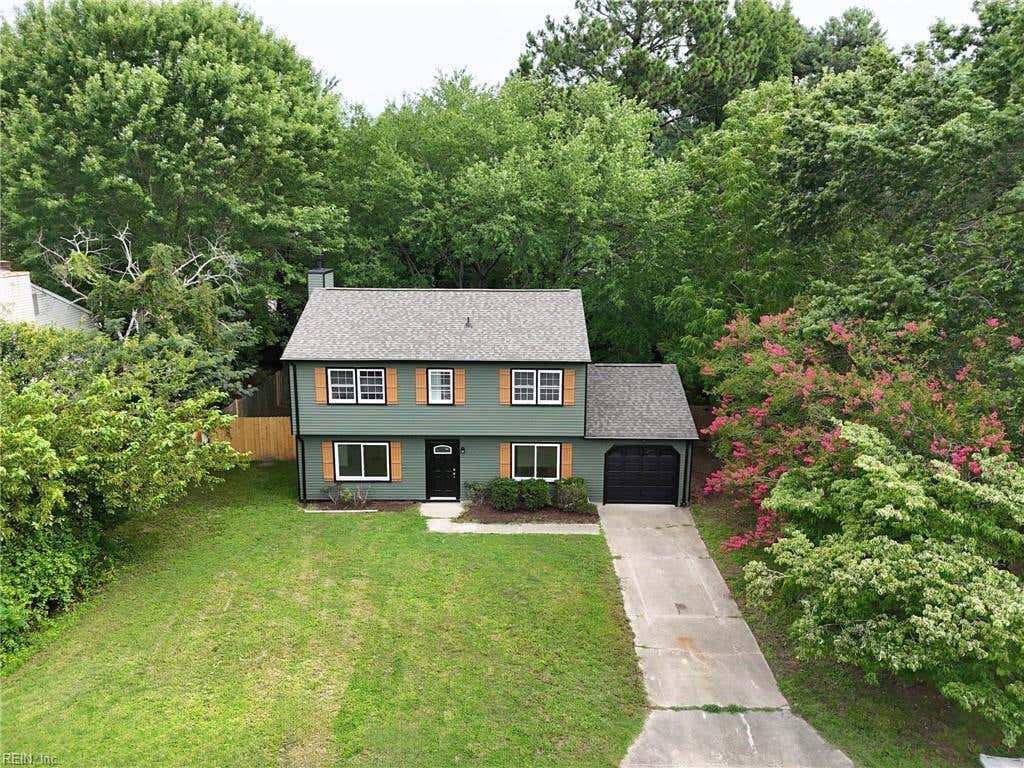 Photo of 9 Newgate Village Road, Hampton, VA 23666 (MLS # 10646541)