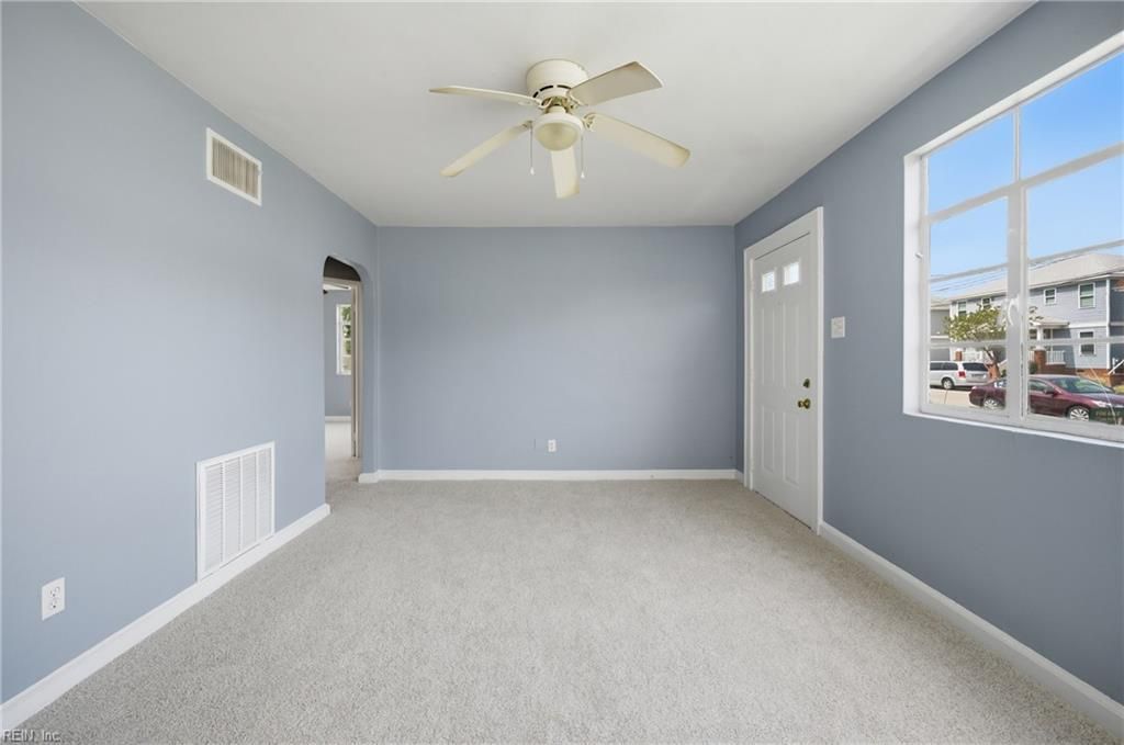 Photo of 853 W 43rd Street, Norfolk, VA 23508 (MLS # 10629811)