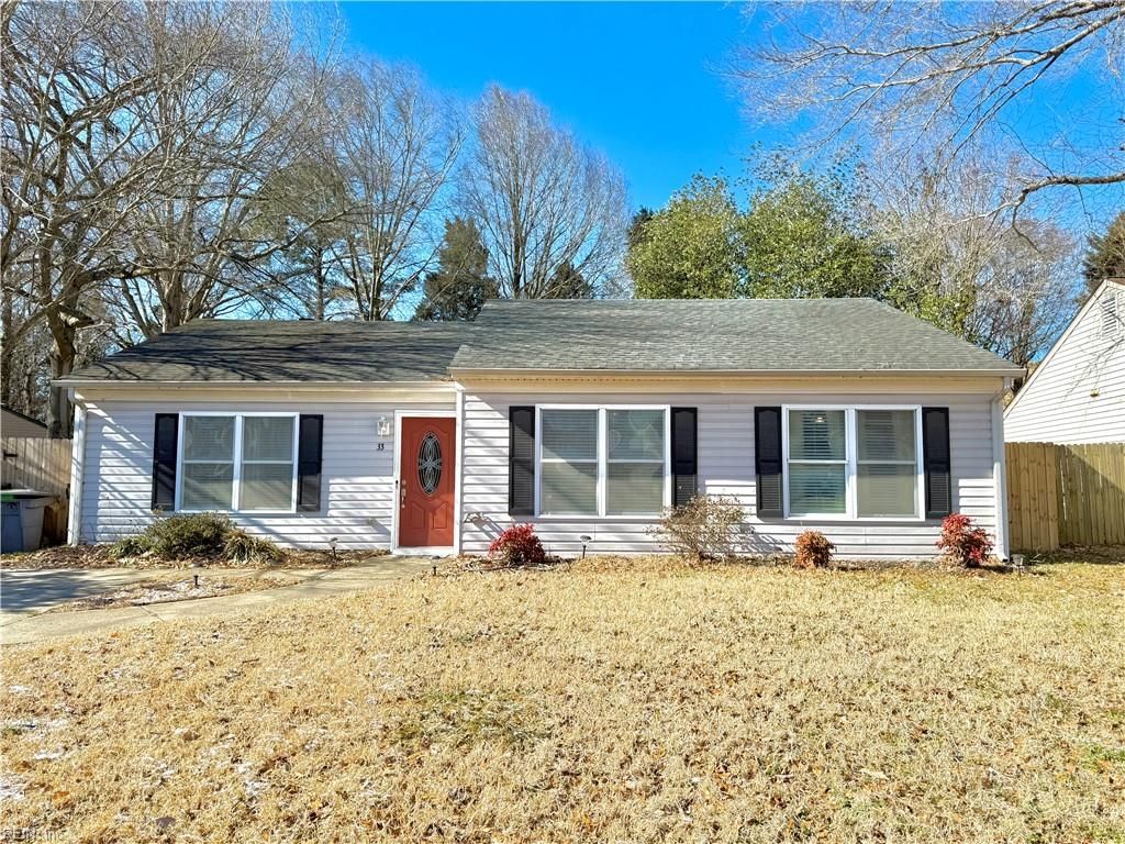 Photo of 33 Tupelo Circle, Hampton, VA 23666 (MLS # 10619452)