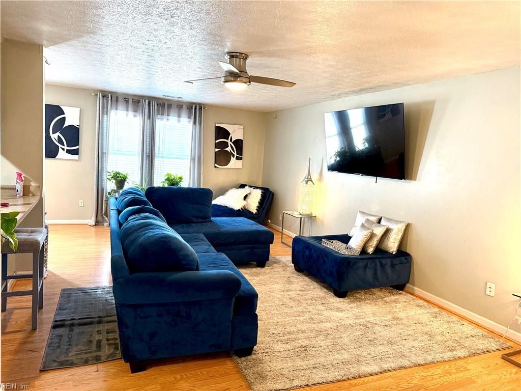 Photo of 33 Tupelo Circle, Hampton, VA 23666 (MLS # 10619452)