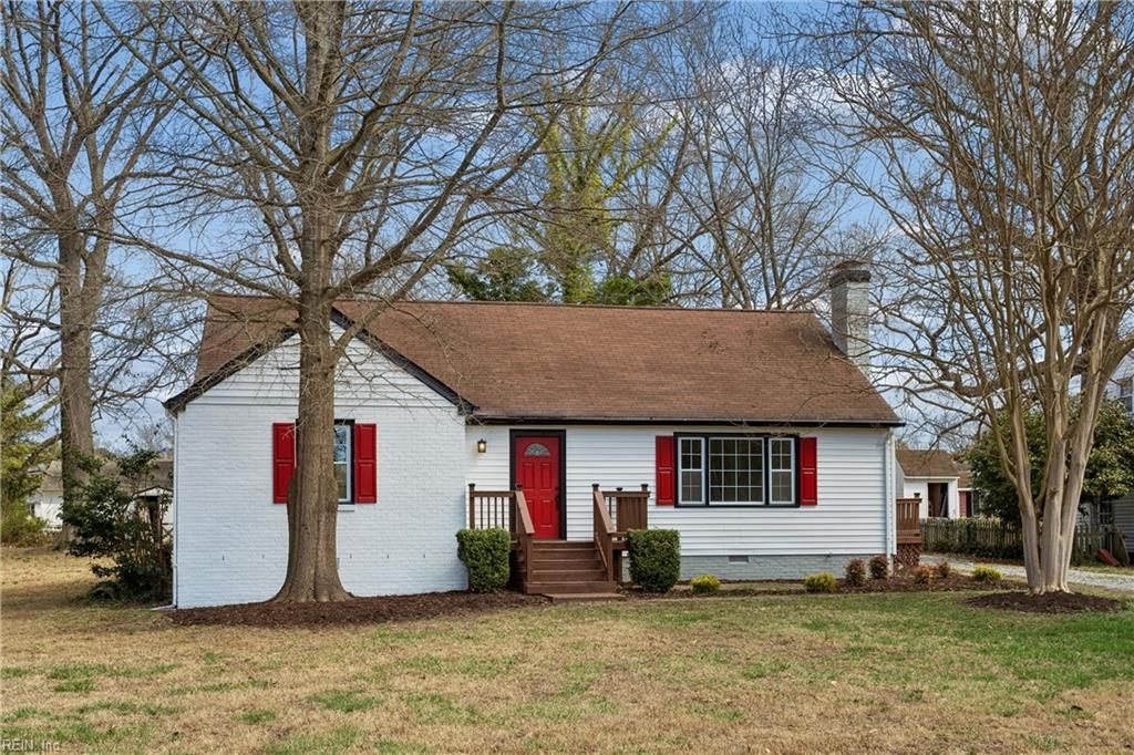 Photo of 915 Jackson Drive, Williamsburg, VA 23185 (MLS # 10624479)