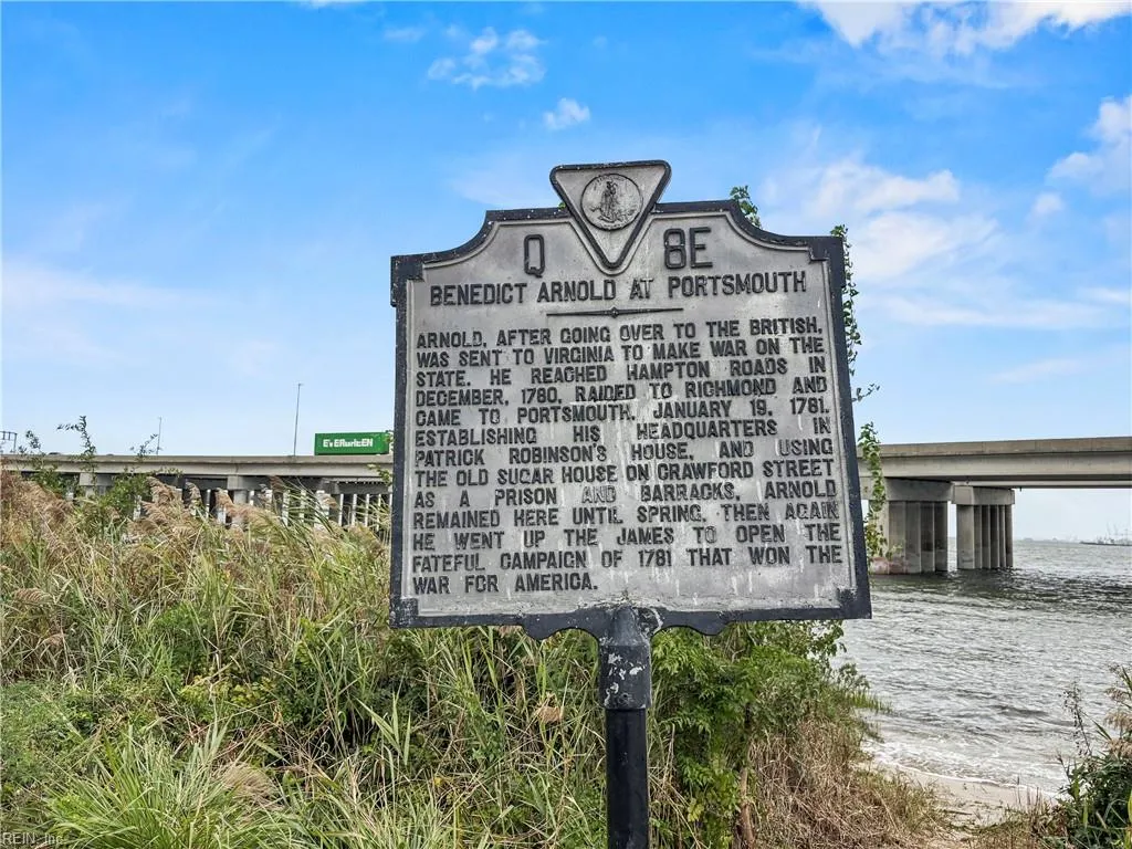 Portsmouth, Virginia 23707, United States, 3 Bedrooms Bedrooms, ,1 BathroomBathrooms,Residential,Pending,209124