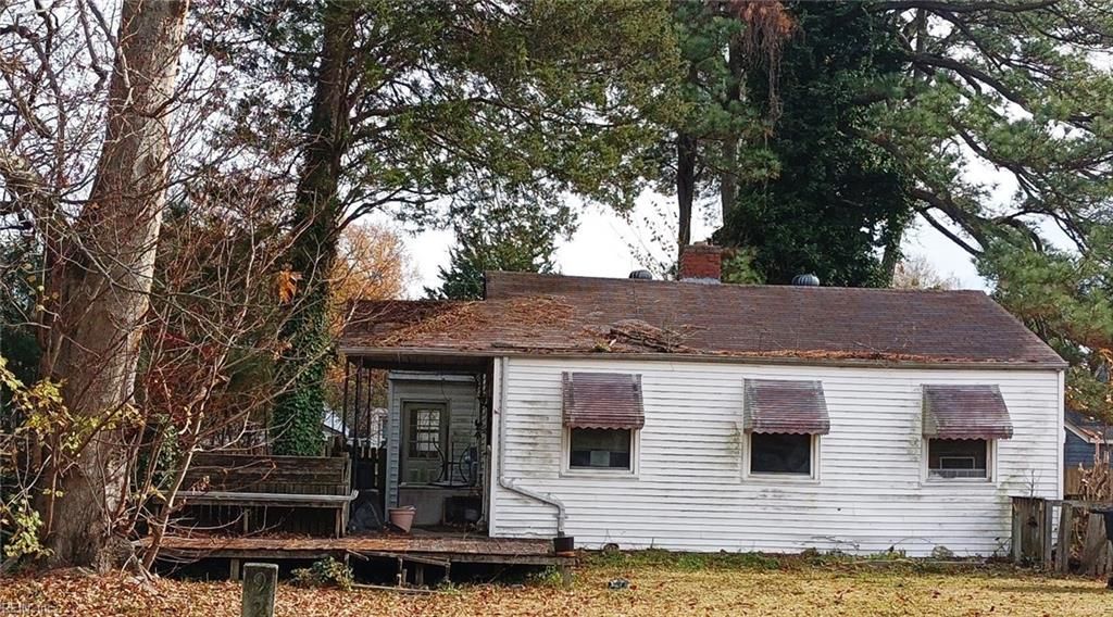 Photo of 921 MARTIN Avenue, Portsmouth, VA 23701 (MLS # 10613493)